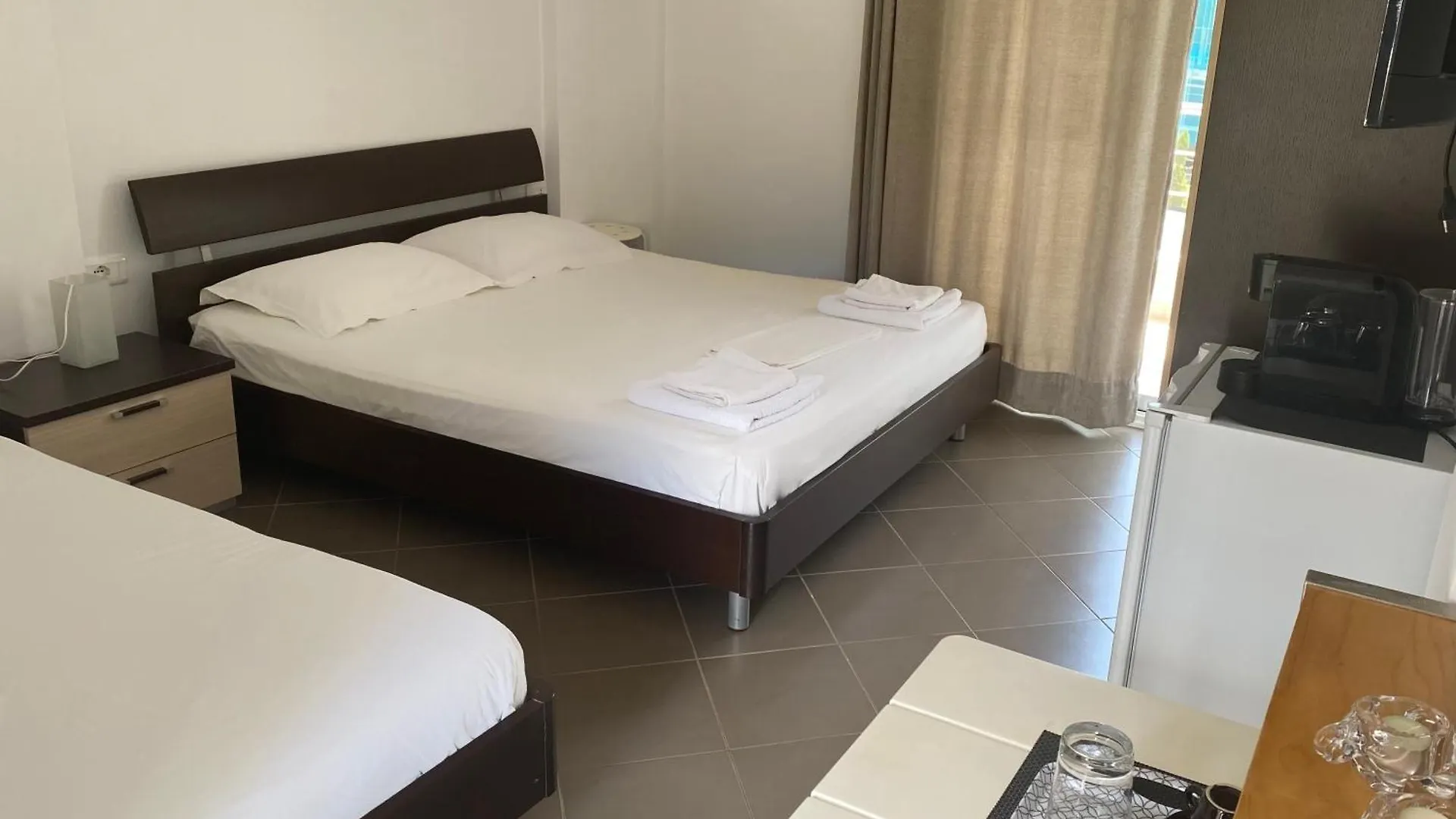 Guest House Plazhi Dhermi 3*,  Albania