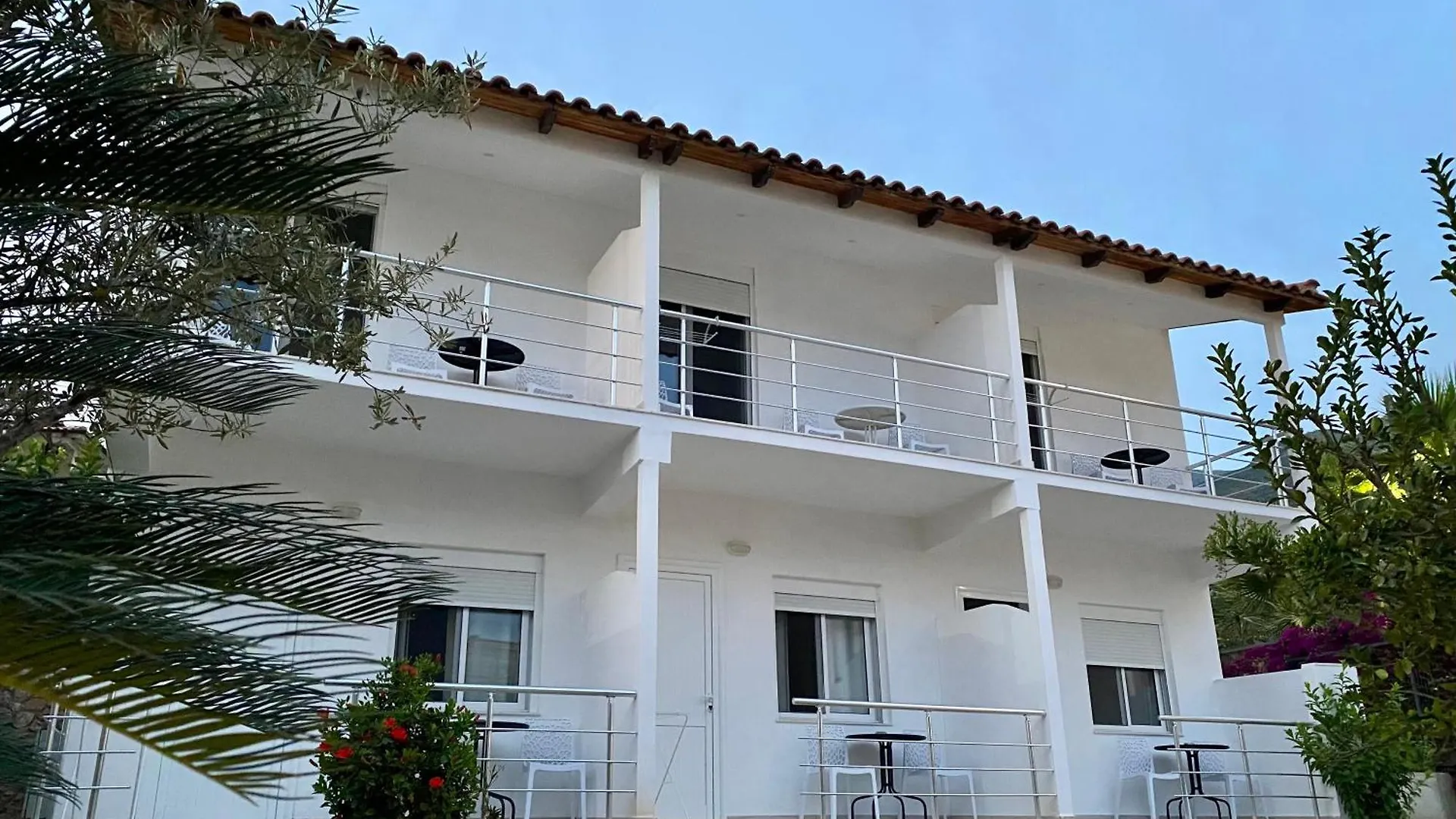 Guest House Plazhi Dhermi Albania