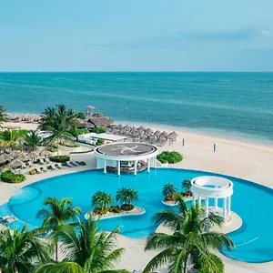 https://hotel-iberostar-rose-hall-beach-resort-spa.comcaribbean.com